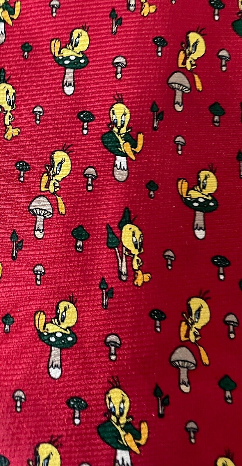 NeckTie LOONEY TUNES Red Tweety Bird & Mushroom Print Novelty Neck Tie