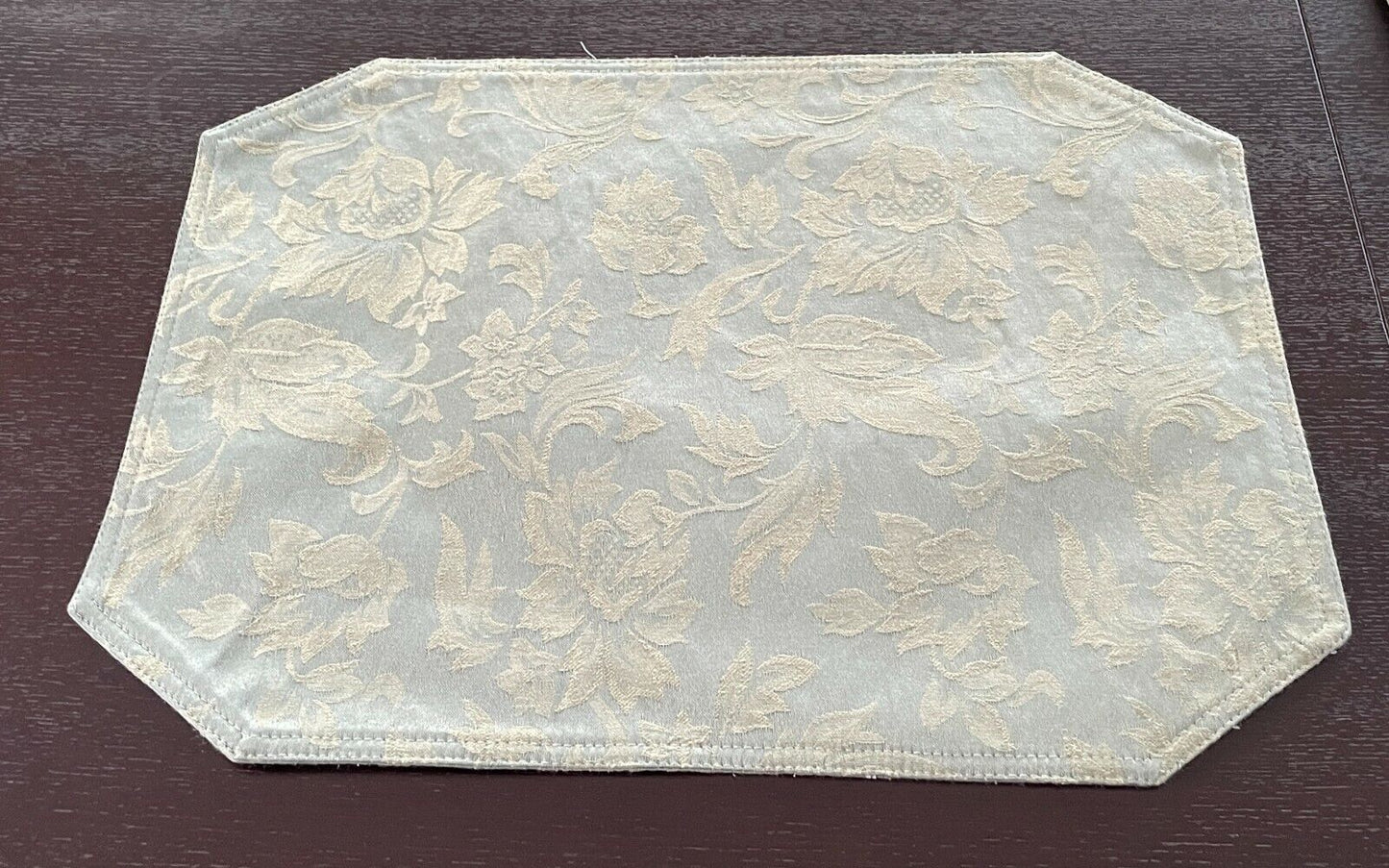 MY HOUSE Table Runner + 6 Place Mats Light Khaki Jacquard Fabric Tassel Trim NEW