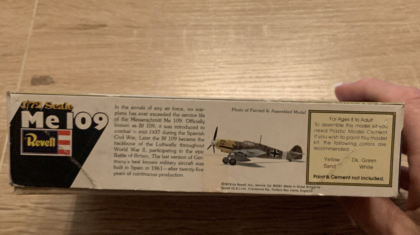REVELL Me 109 Model Plane Kit 1/72 Complete Original Kit Unassembled