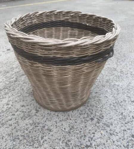 Rustic Wicker Basket Vintage 1960s 25cm Woven planter pot holder storage DE