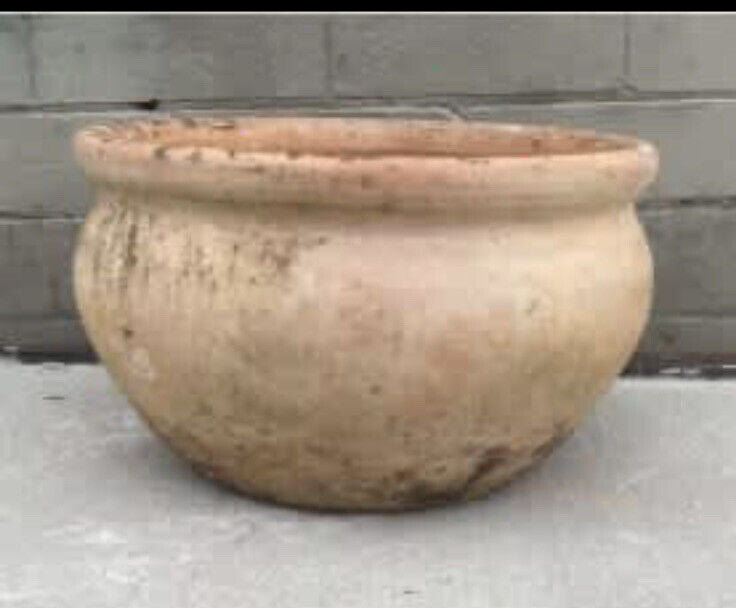 Rustic Garden Planter Pot 21cm Round Terracotta Clay POT green moss patina AE158