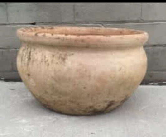 Rustic Garden Planter Pot 21cm Round Terracotta Clay POT green moss patina AE158