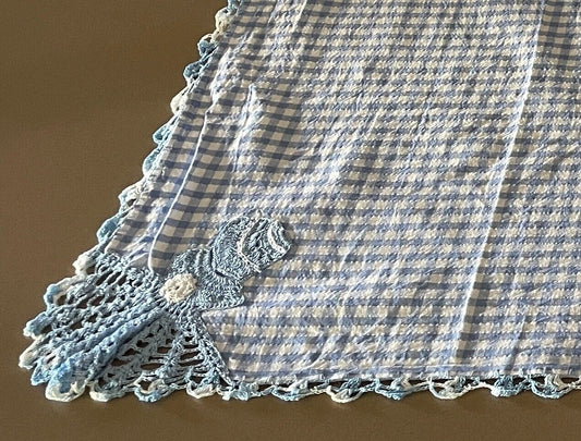 TABLE CLOTH Blue White Gingham Seersucker Fabric 93cm Crochet Trim Handmade NEW