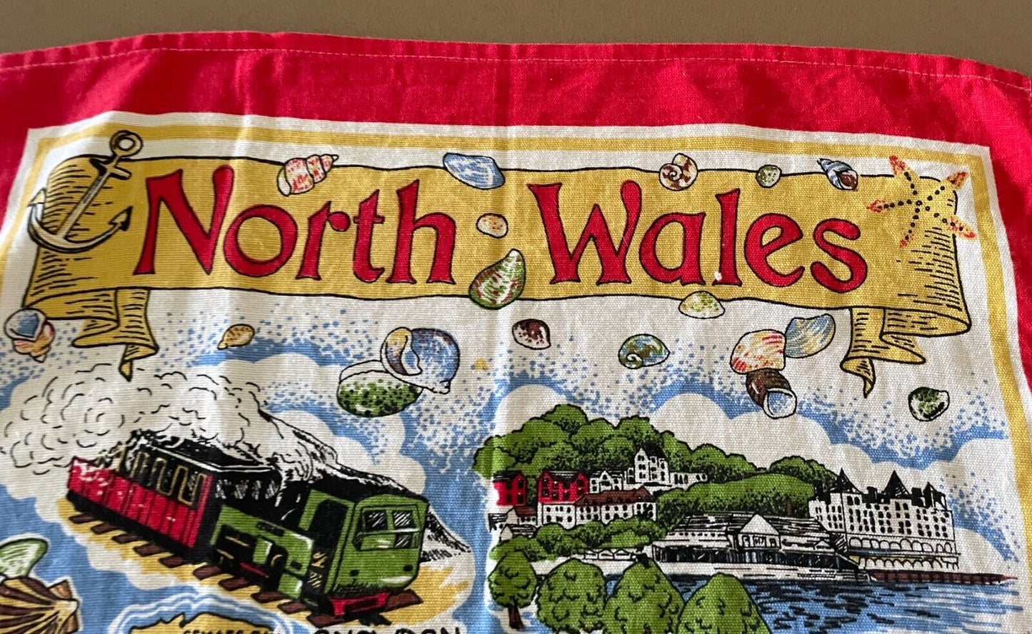 Vintage Cotton Tea Towel NORTH WALES UK Map and Tourist Attractions Multicolour