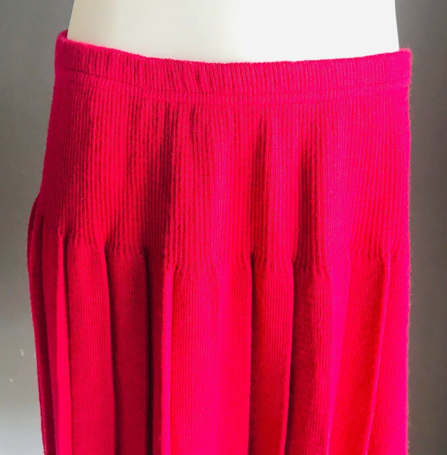 Vintage MARQUISE Kbit Skirt Pink Wool Pleat Elastic Waist Teen Size 12 Australia