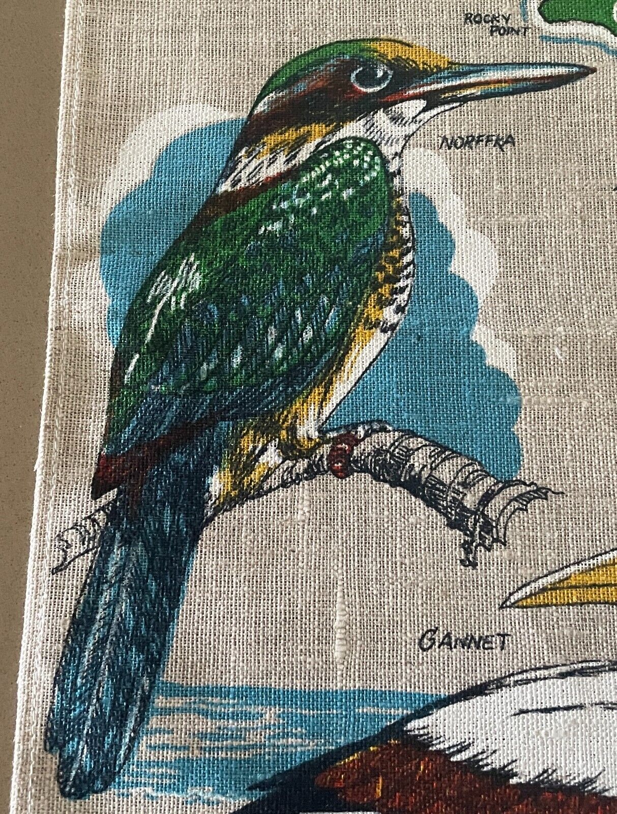 Vintage Tea Towel BIRDS OF NORFOLK ISLAND Map of Norfolk Island Print Souvenir