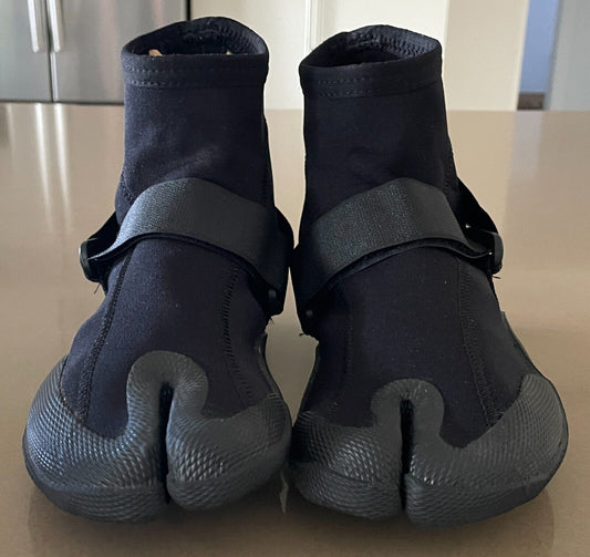 X RATED Aqua Reef Black Booties Boat XR-XSX Grip Split Toe Non Roll Sz 6 22.5cm