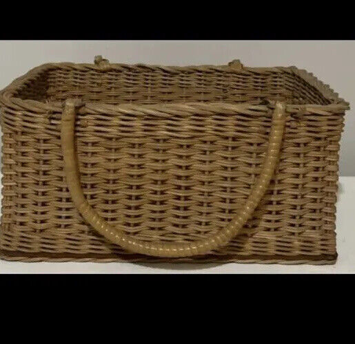 Wicker Basket Vintage 33cm Rectangular Woven Masonite base 2 Handle Hamper AE337