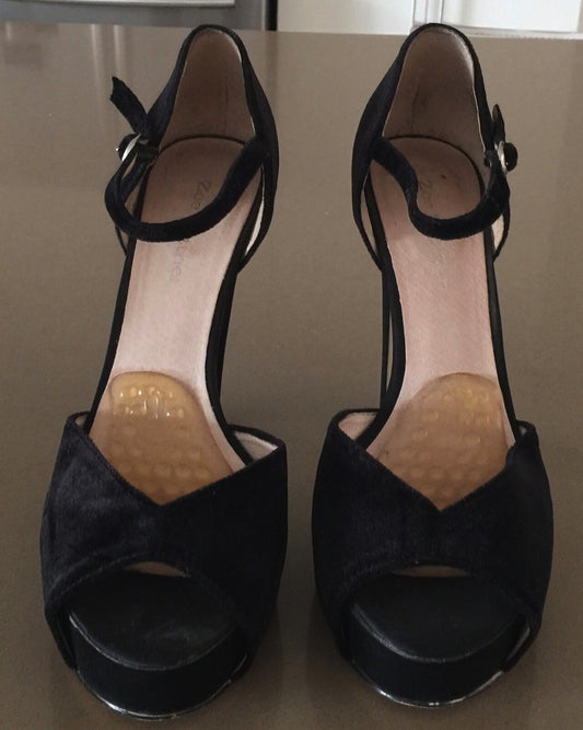 ZOE WITTNER "Hannita" High Heels Black Velvet Platform Ankle Strap 38 Stiletto