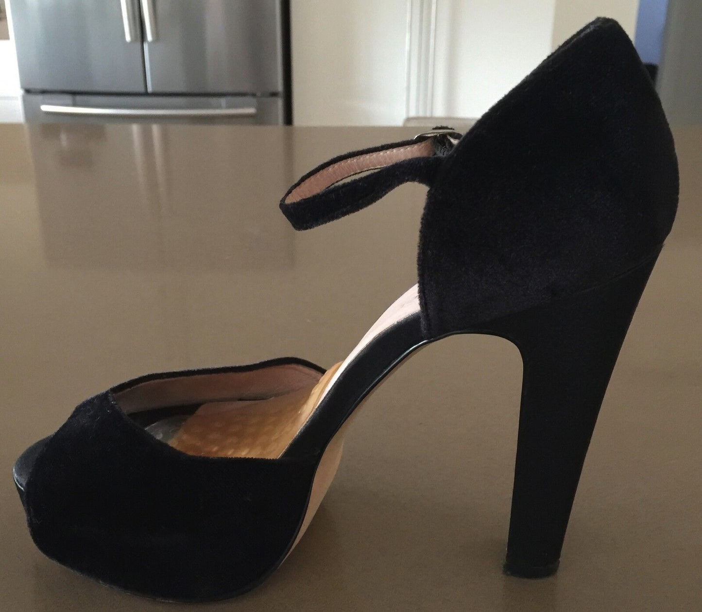 ZOE WITTNER "Hannita" High Heels Black Velvet Platform Ankle Strap 38 Stiletto