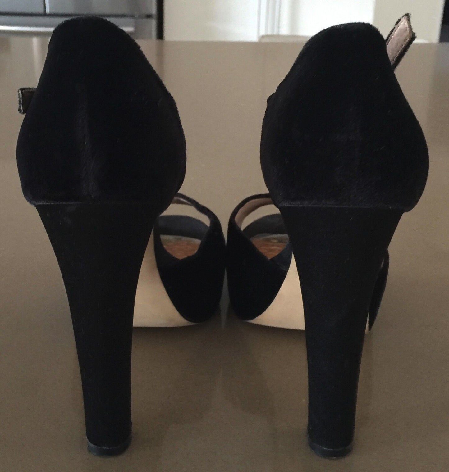 ZOE WITTNER "Hannita" High Heels Black Velvet Platform Ankle Strap 38 Stiletto