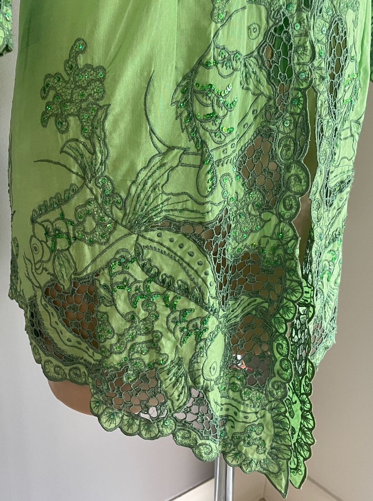BALI COLOUR Open Top Green COTTON Floral Embroidered Sequin 3/4 Sleeve Size M 10