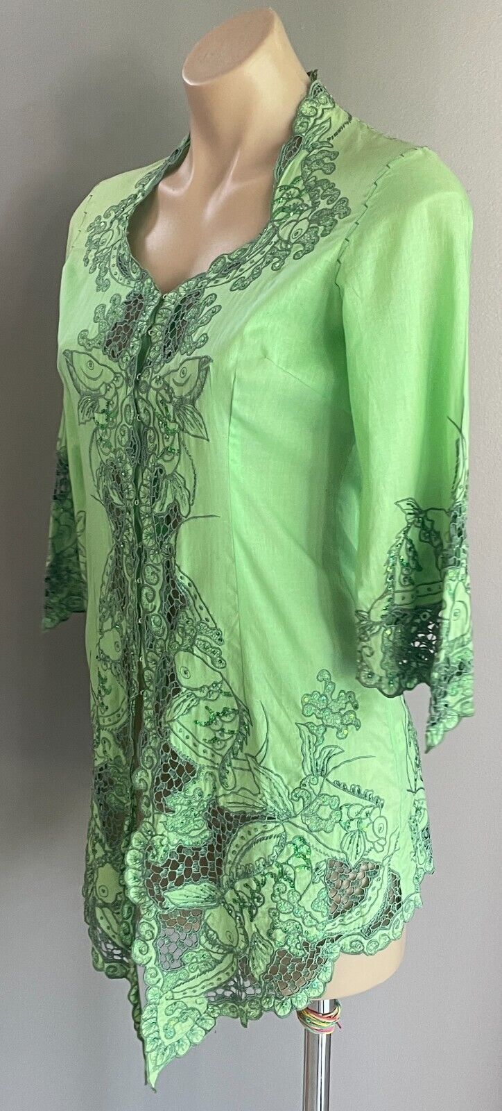 BALI COLOUR Open Top Green COTTON Floral Embroidered Sequin 3/4 Sleeve Size M 10