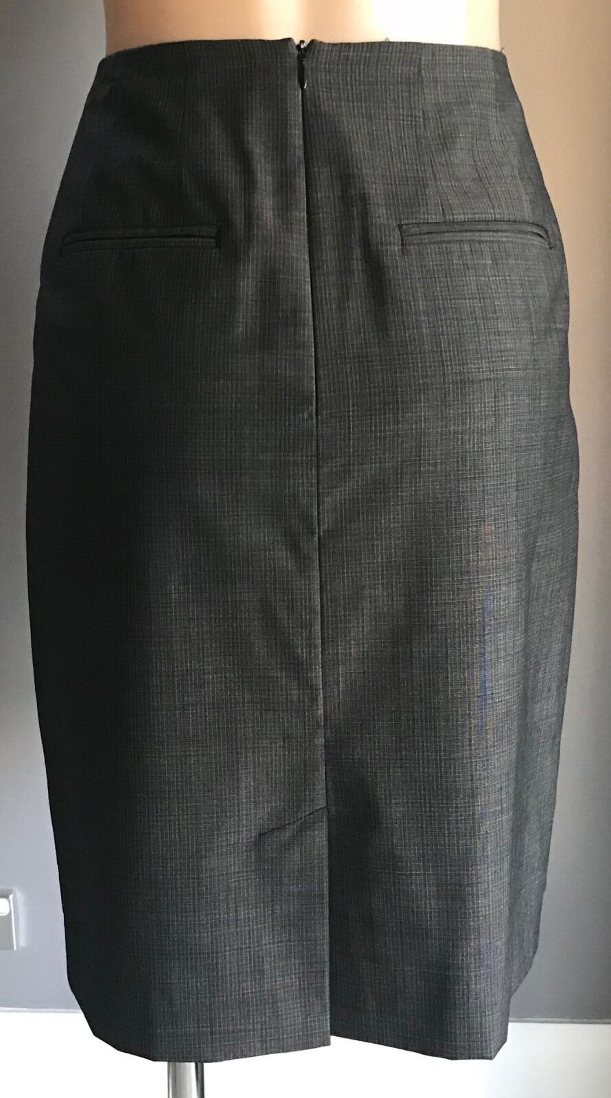 COUNTRY ROAD Skirt Australia Straight Pencil Grey White Black Check Size 10 New