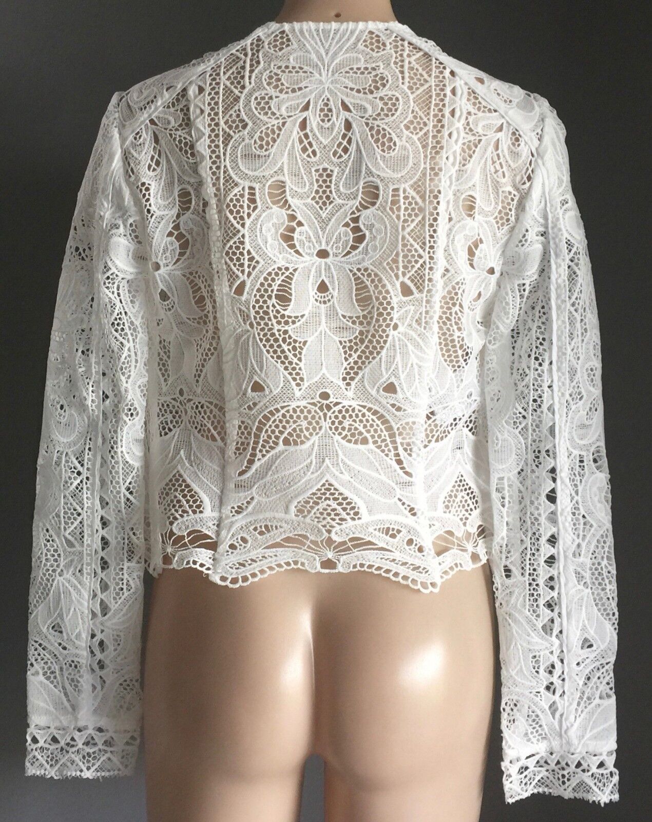 LACE CROP  Jacket Soft White Drape Ladies Size 10 New Vintage Stunning!