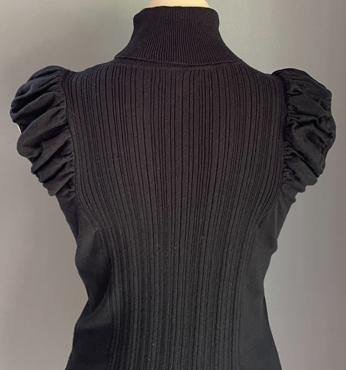 AVOCADO Jumper Black Turtle Roll Neck Thin Knit Sleeveless Ribbed Top Size 10
