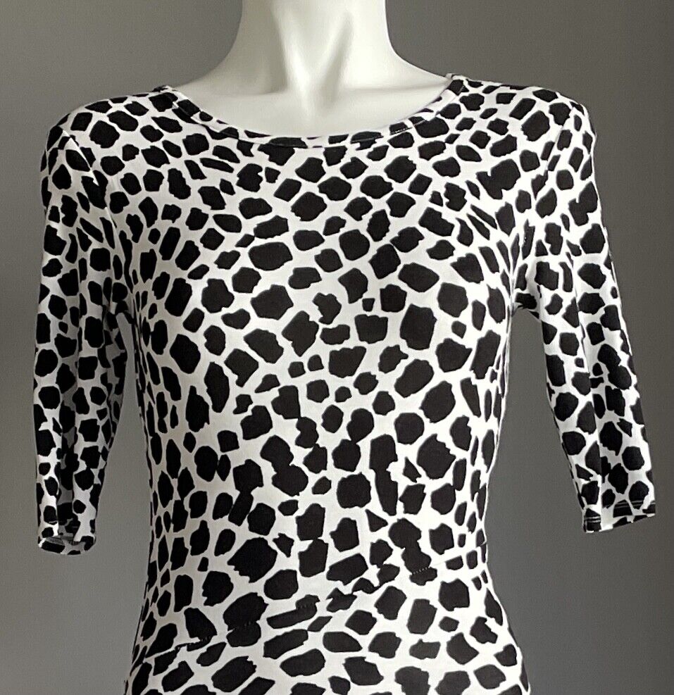 WITCHERY Bodycon Dress Black Off White Giraffe Print 3/4 Sleeve Stretch Size 4