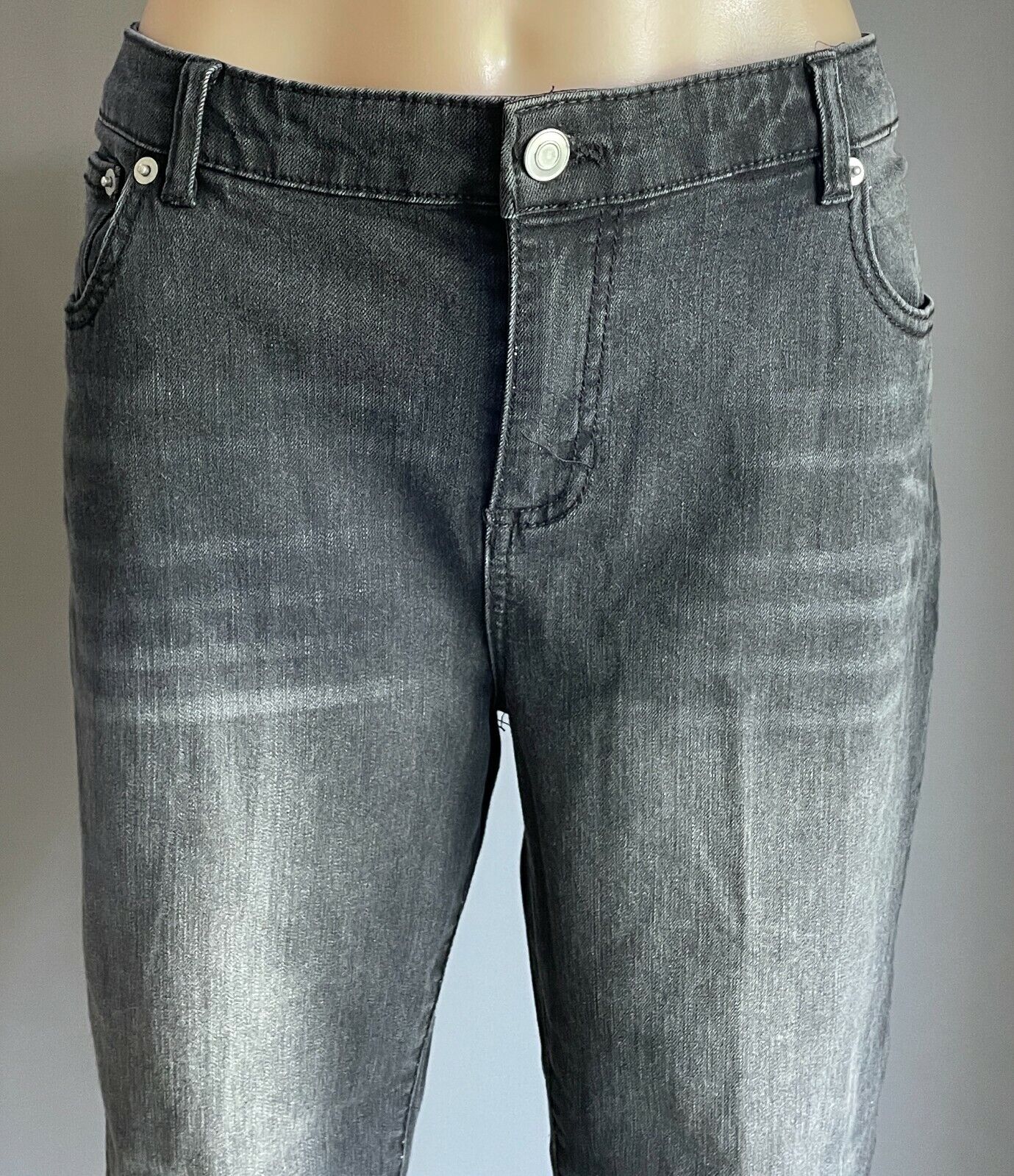 Size 14 Jeans SUZANNE GRAE DENIM Cropped Black Wash Slim Leg Ladies