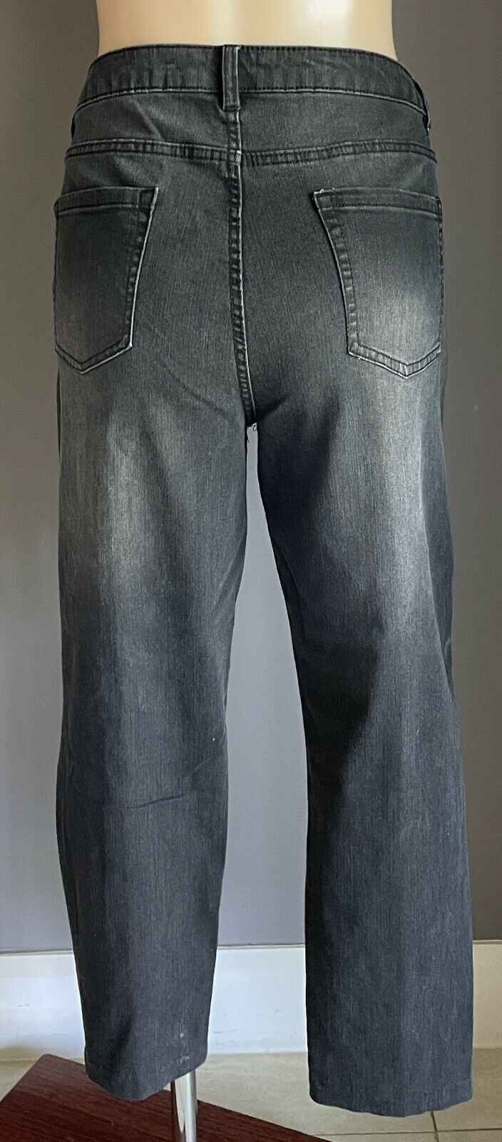 Size 14 Jeans SUZANNE GRAE DENIM Cropped Black Wash Slim Leg Ladies
