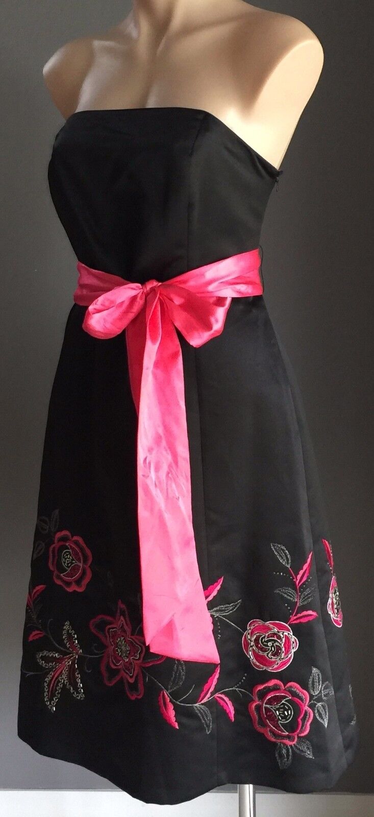 Strapless Dress DEBUT Black Floral Embroidery Hem A-Line Sz 14 (10 12) 1950's