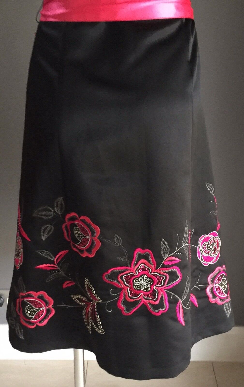 Strapless Dress DEBUT Black Floral Embroidery Hem A-Line Sz 14 (10 12) 1950's