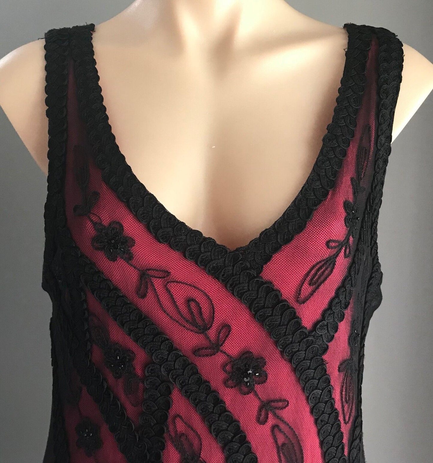 QUEENSPARK WOMAN Sheath Dress Embroidered Black Mesh Red Stretch Jersey Size 12