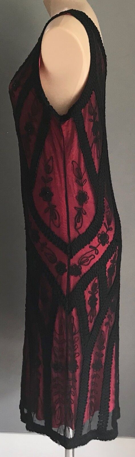 QUEENSPARK WOMAN Sheath Dress Embroidered Black Mesh Red Stretch Jersey Size 12