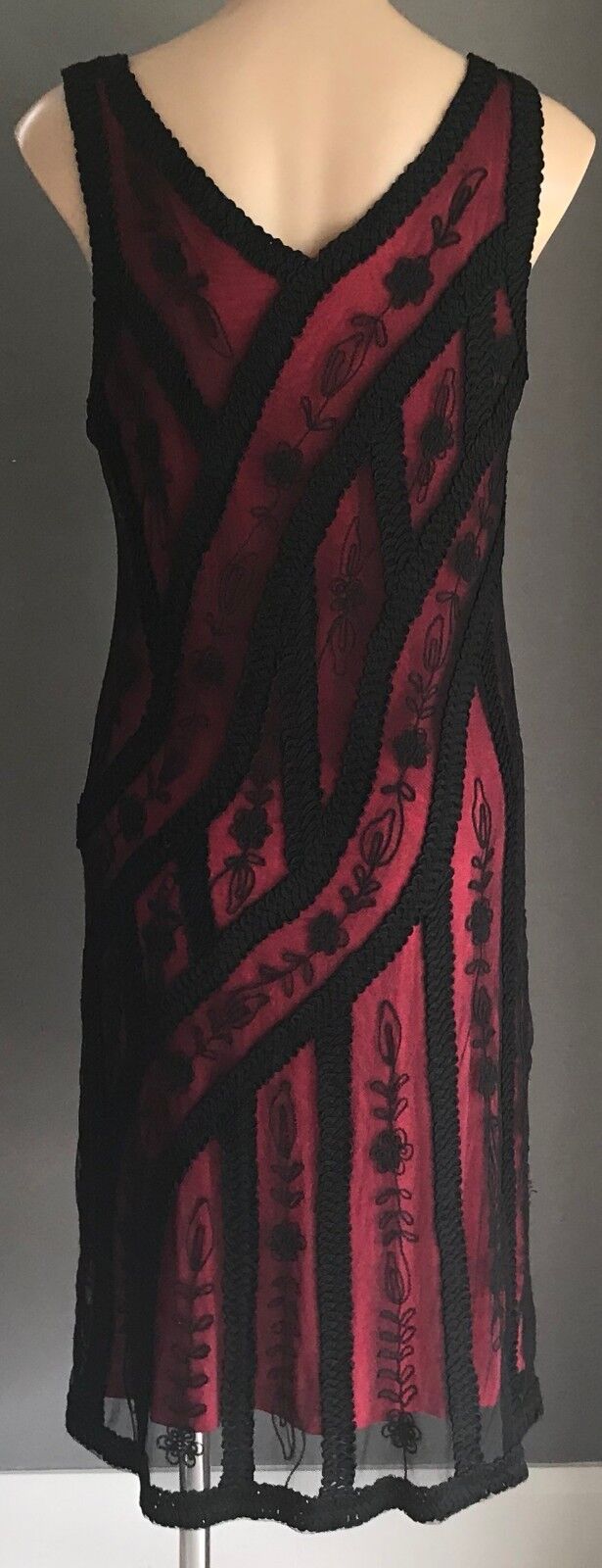 QUEENSPARK WOMAN Sheath Dress Embroidered Black Mesh Red Stretch Jersey Size 12