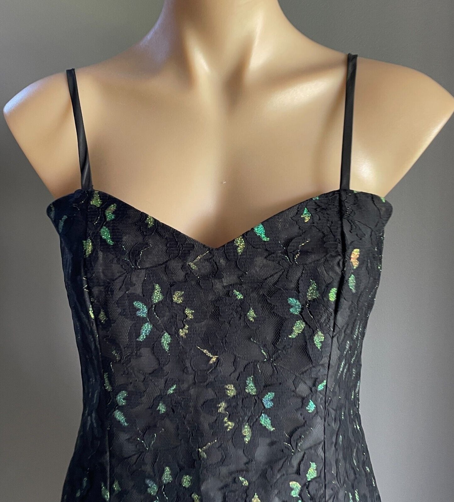 SCANDALS Black Lace Glitter Highlight Sleeveless Sheath Dress Size 12 Vintage