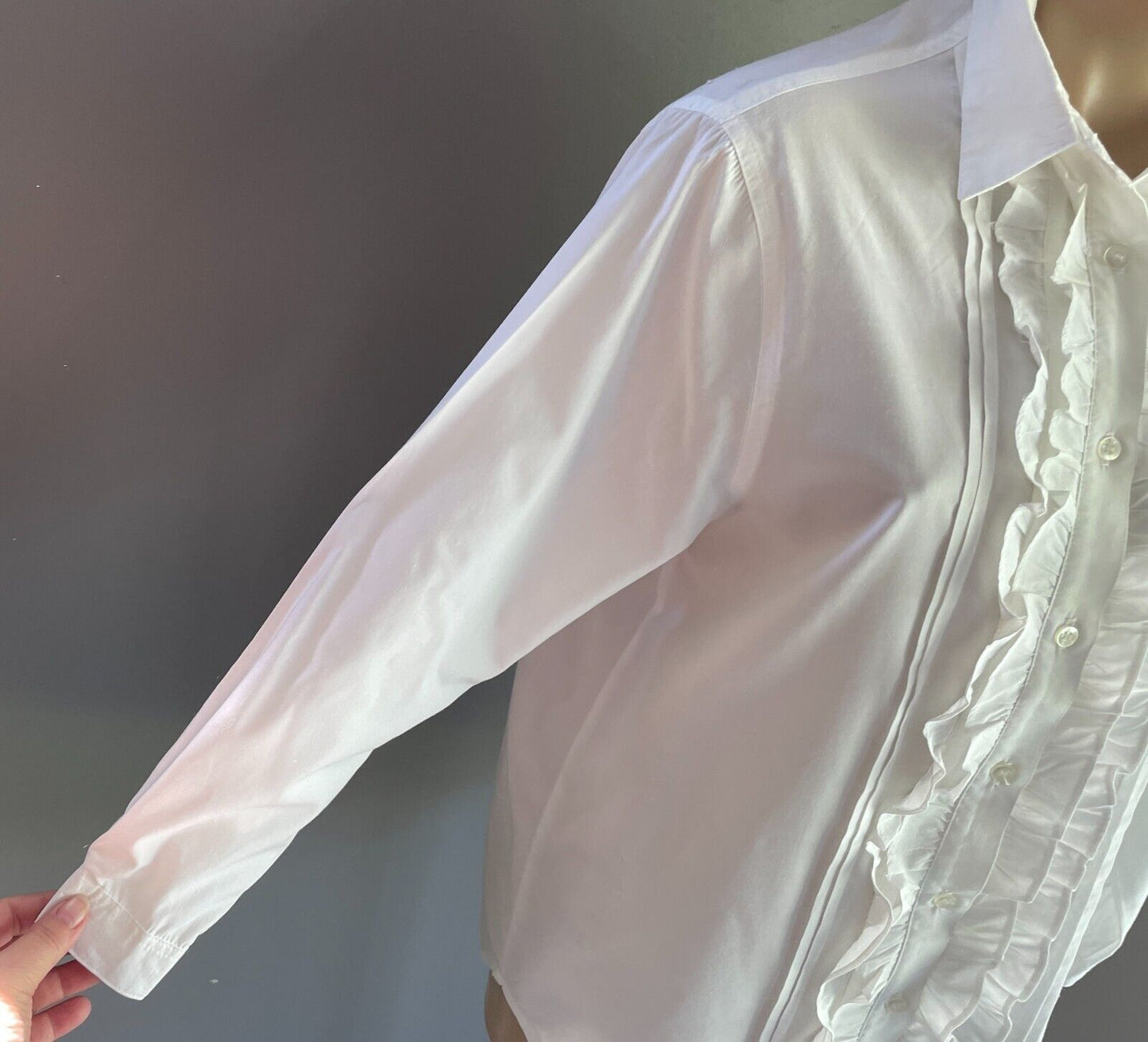Vintage PEOPLE LIKE US White Ruffle Trim Shirt Size 12 Long Sleeves Button Up