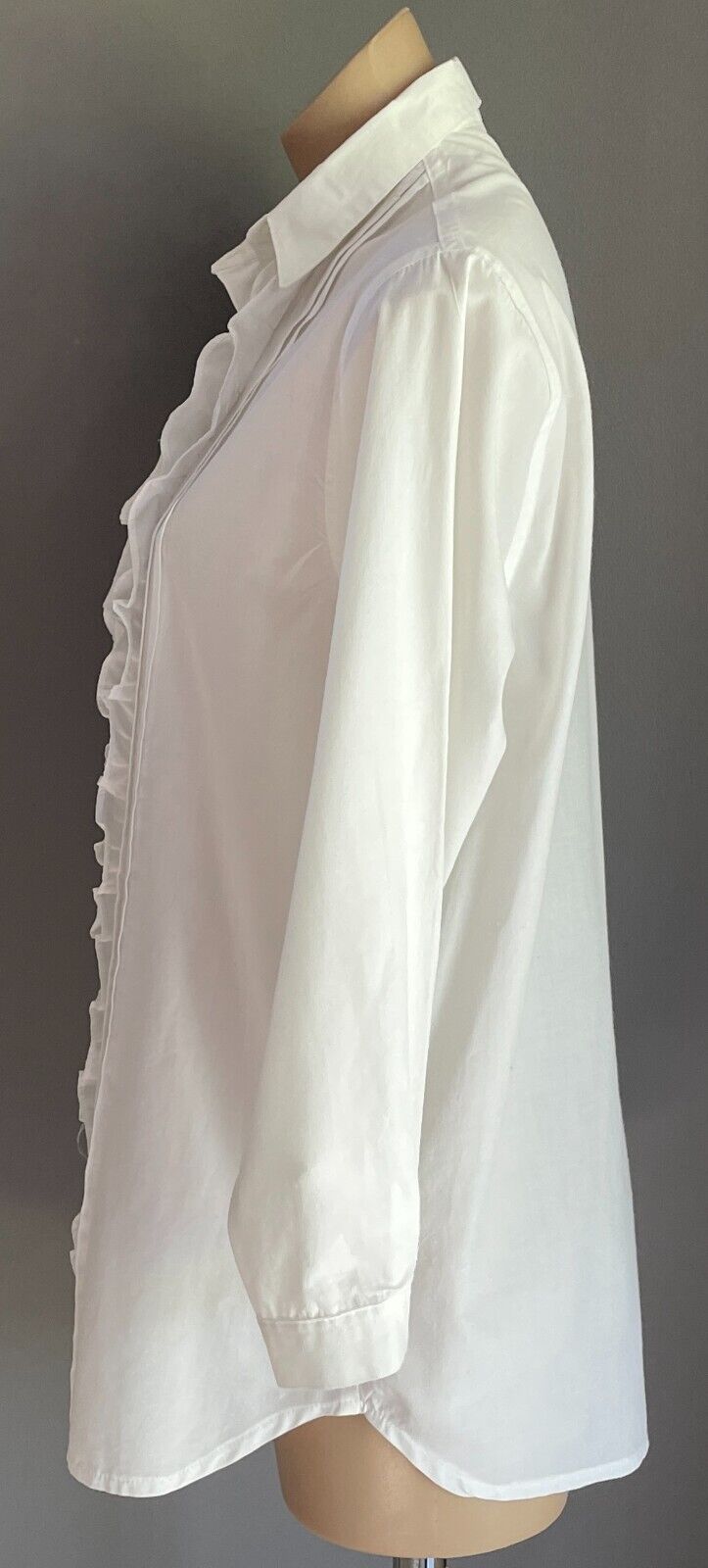 Vintage PEOPLE LIKE US White Ruffle Trim Shirt Size 12 Long Sleeves Button Up