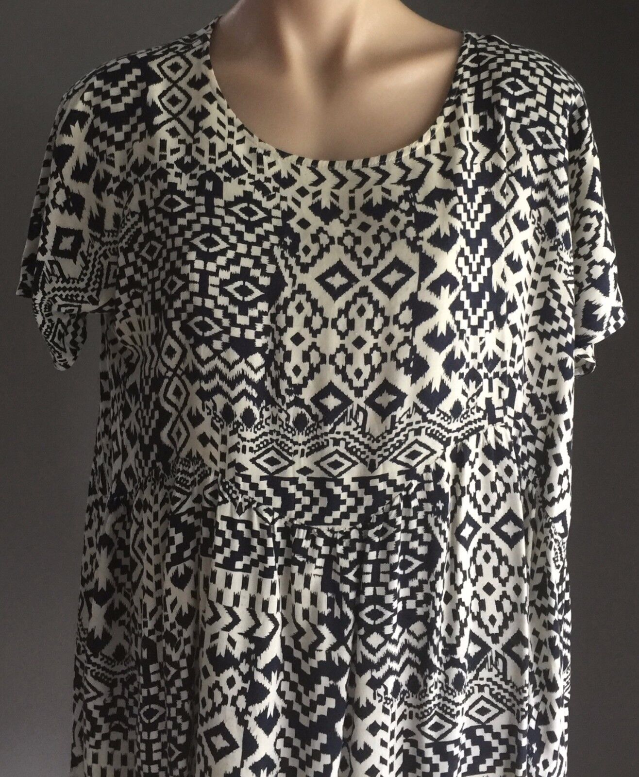 DON"T ASK AMANDA Dress Black & White Short Sleeve A-Line Ladies Size S 8 - 12