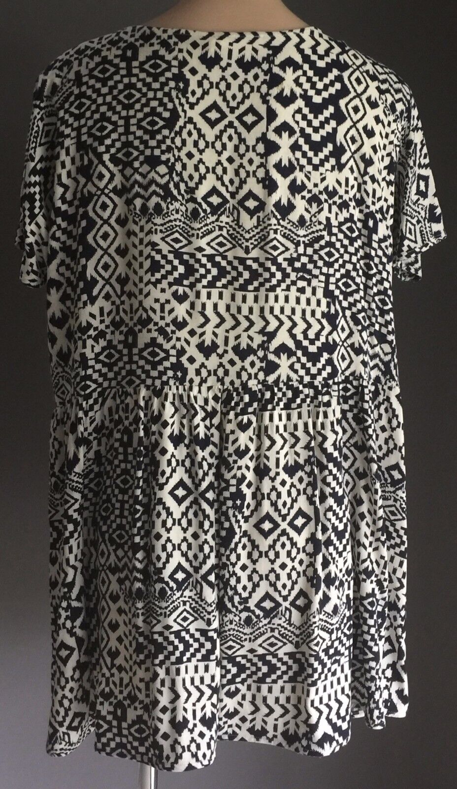 DON"T ASK AMANDA Dress Black & White Short Sleeve A-Line Ladies Size S 8 - 12