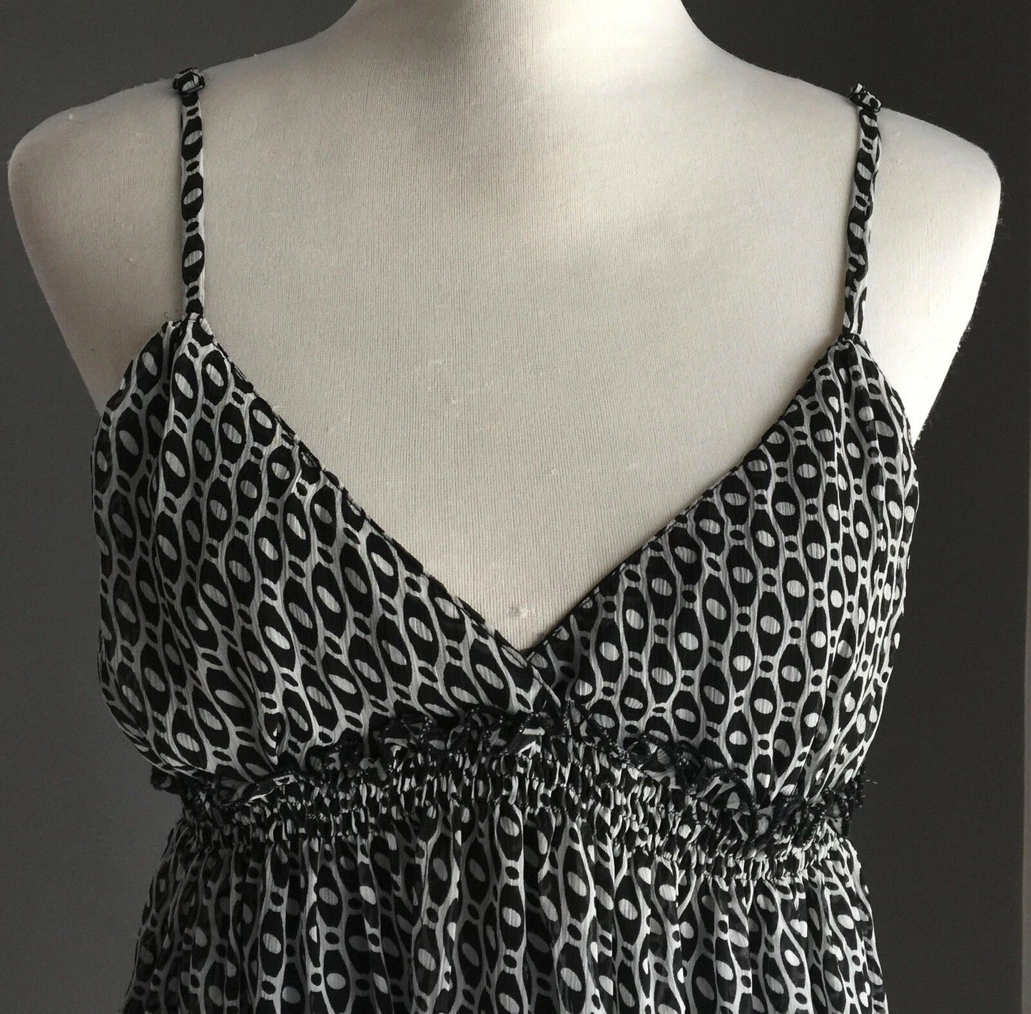 FAHRENHEIT Dress Black & White Asymmetrical Hem Spaghetti Strap Frock Size 10