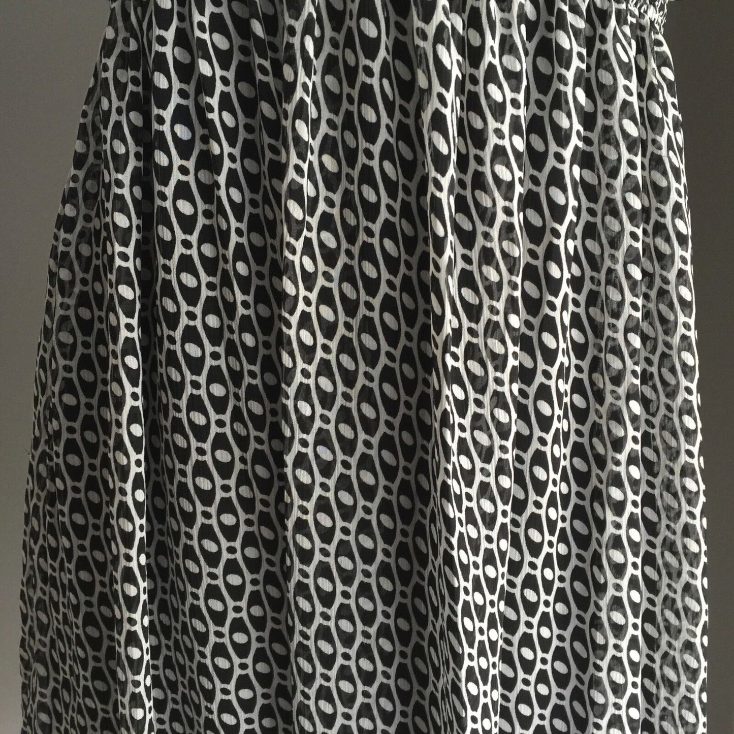 FAHRENHEIT Dress Black & White Asymmetrical Hem Spaghetti Strap Frock Size 10