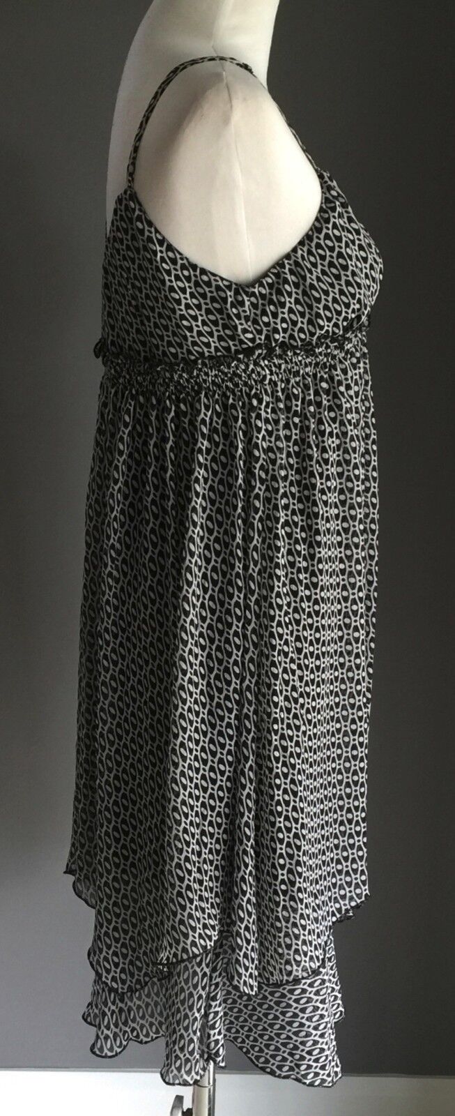 FAHRENHEIT Dress Black & White Asymmetrical Hem Spaghetti Strap Frock Size 10