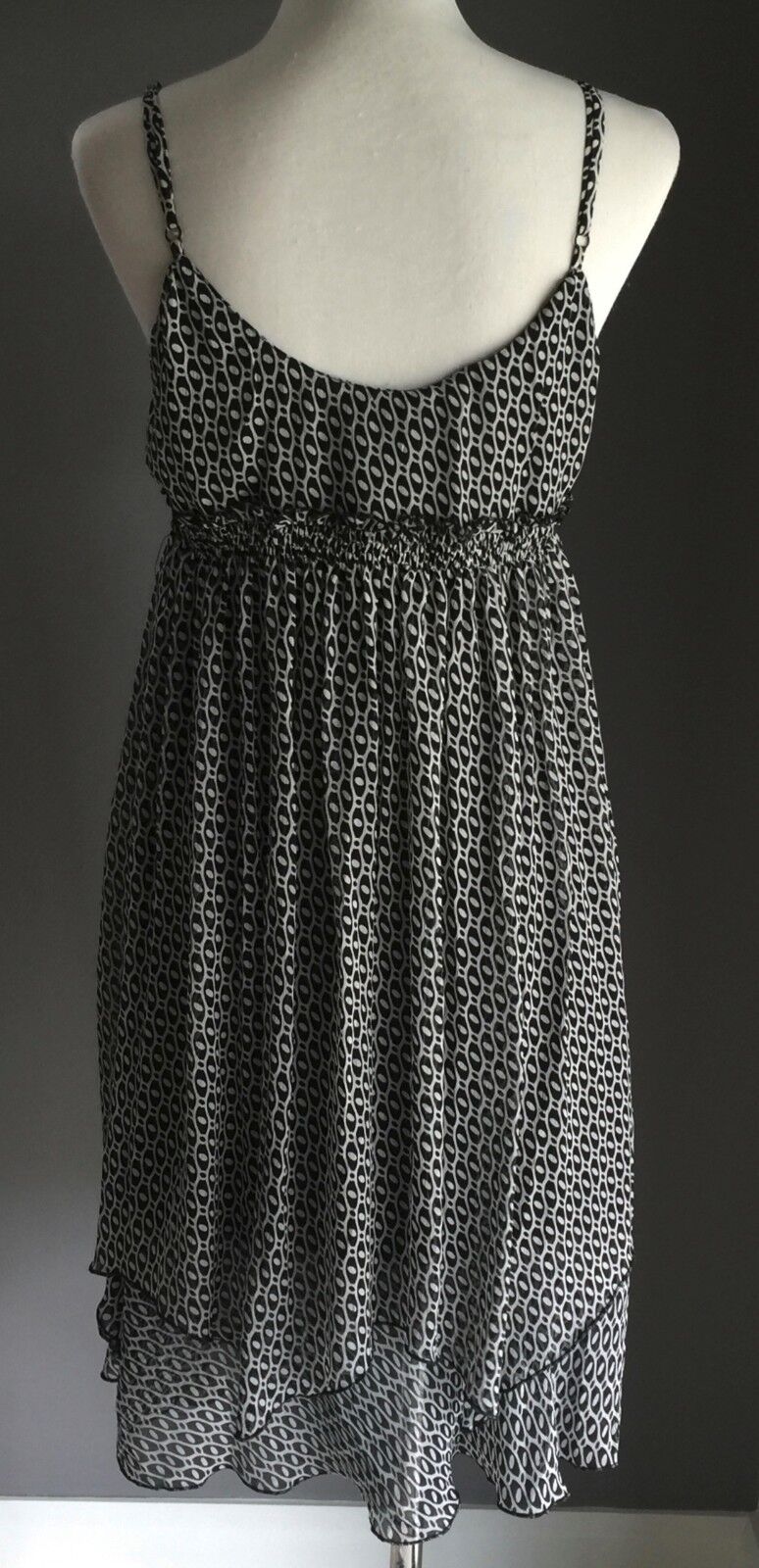 FAHRENHEIT Dress Black & White Asymmetrical Hem Spaghetti Strap Frock Size 10