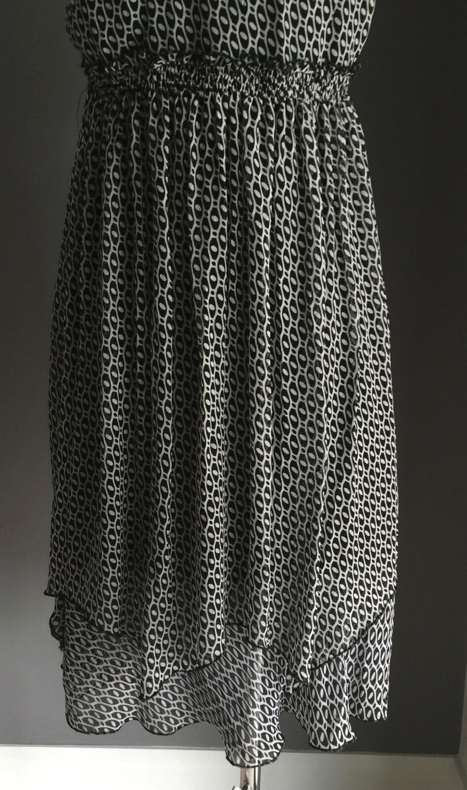 FAHRENHEIT Dress Black & White Asymmetrical Hem Spaghetti Strap Frock Size 10