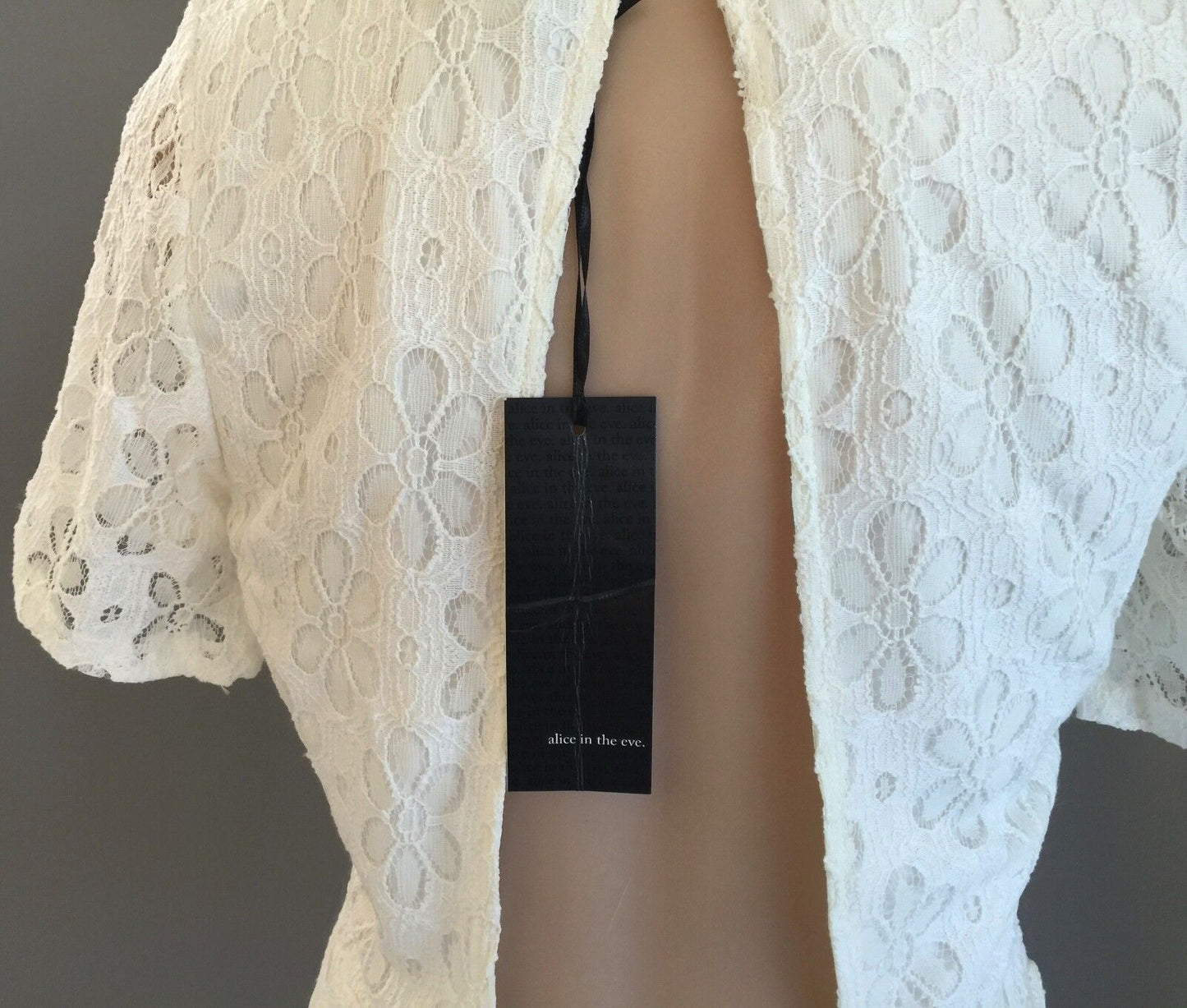 ALICE IN THE EVE Dress Mini White Floral Lace Open Back Ladies Size 10 NEW