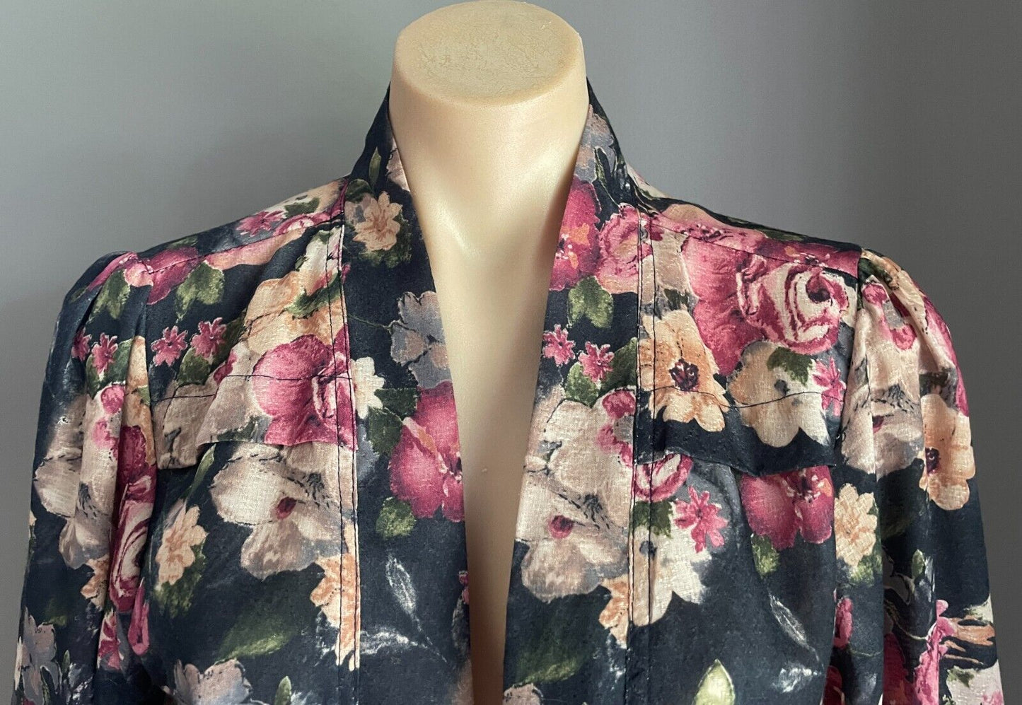 HIJAB HOUSE Jacket Black Floral Print Long Elastic Sleeve Kimono Size 8 10 NEW