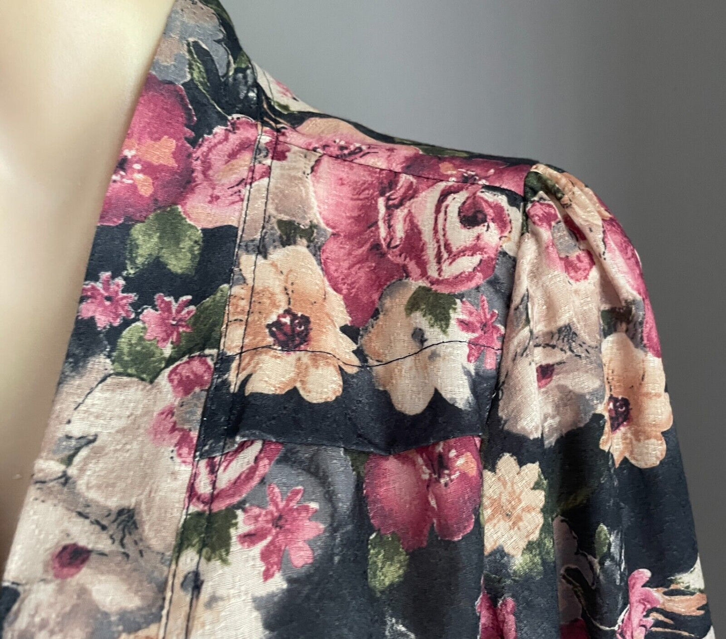 HIJAB HOUSE Jacket Black Floral Print Long Elastic Sleeve Kimono Size 8 10 NEW