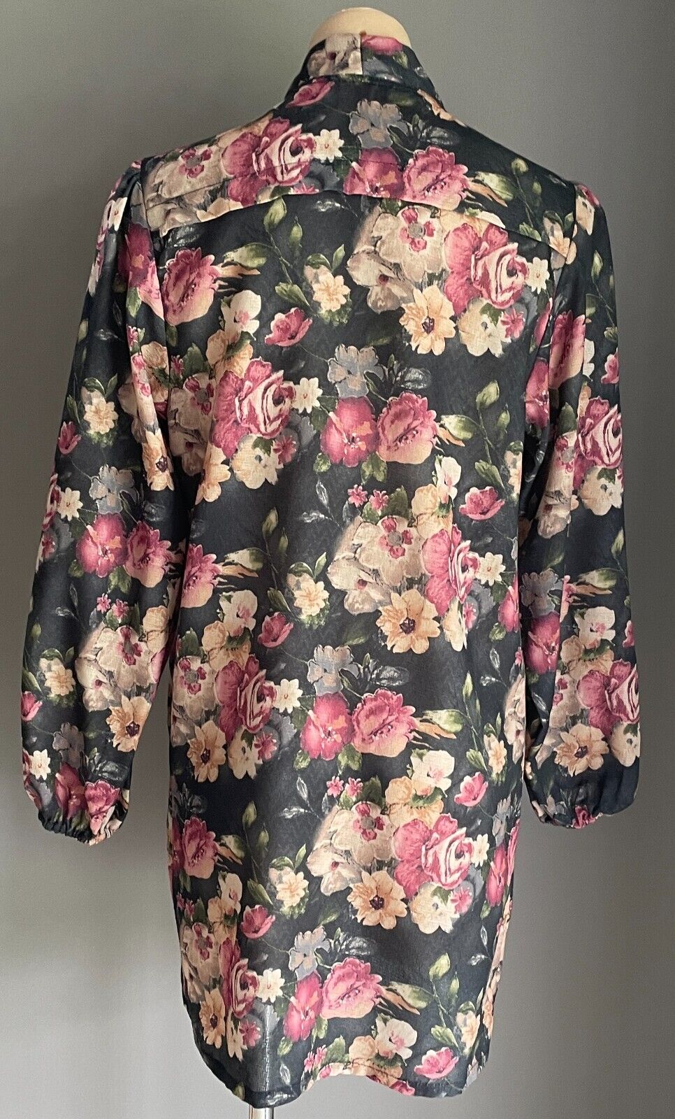 HIJAB HOUSE Jacket Black Floral Print Long Elastic Sleeve Kimono Size 8 10 NEW