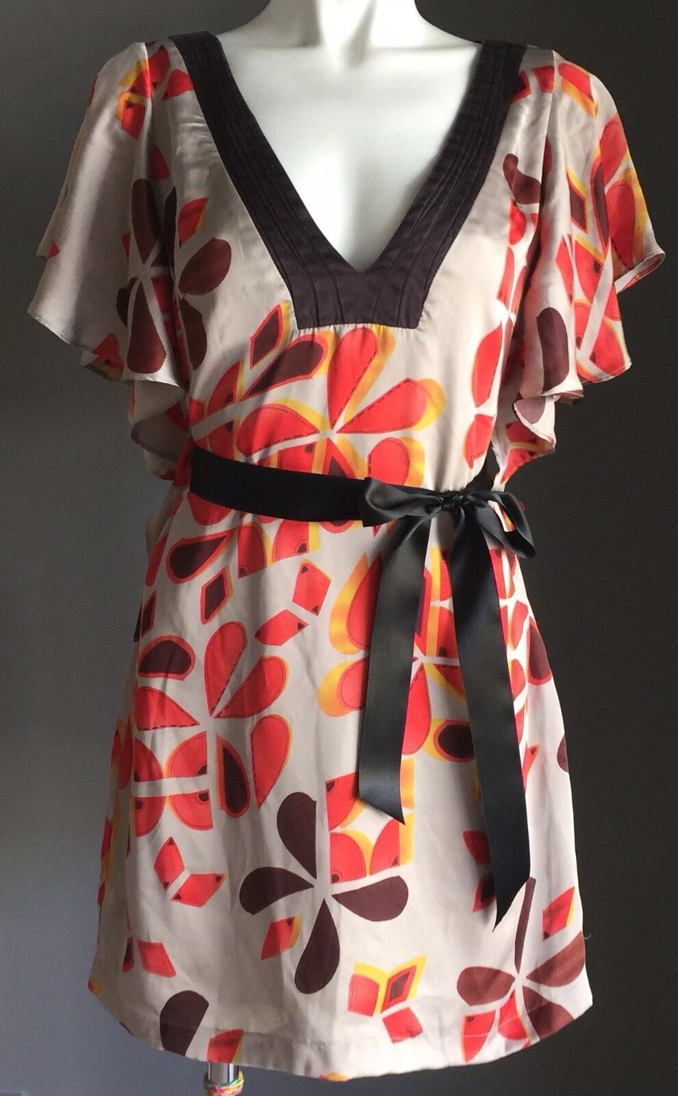 BLUEJUICE Dress Flutter Sleeve Lined Taupe Orange Brown Print Size 10 Retro