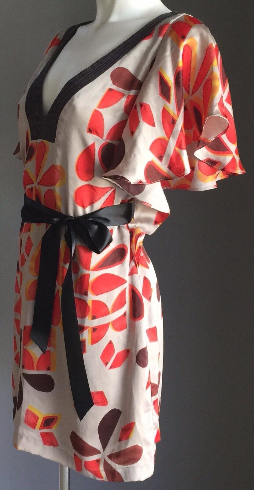 BLUEJUICE Dress Flutter Sleeve Lined Taupe Orange Brown Print Size 10 Retro