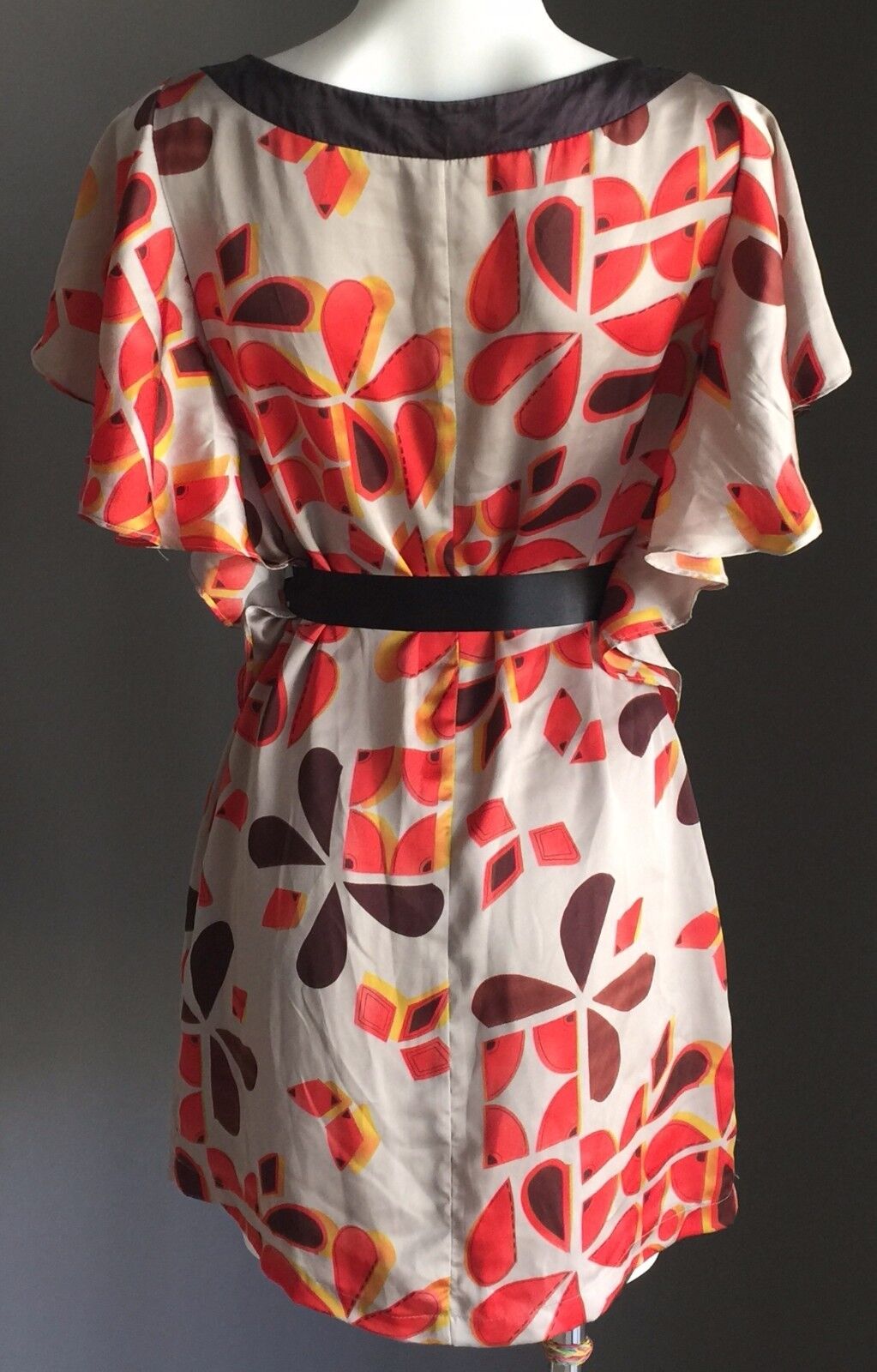 BLUEJUICE Dress Flutter Sleeve Lined Taupe Orange Brown Print Size 10 Retro