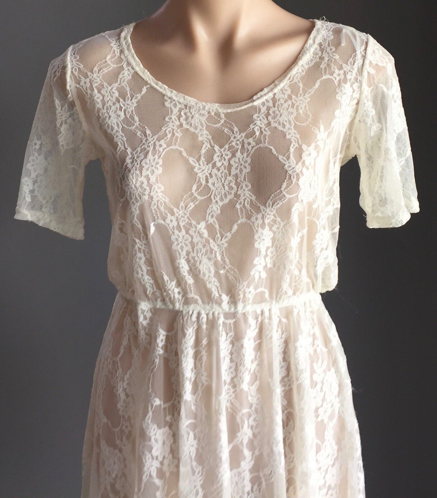 RARE LONDON Cream Lace Handkerchief Dress Dress Ladies Size 10 NEW