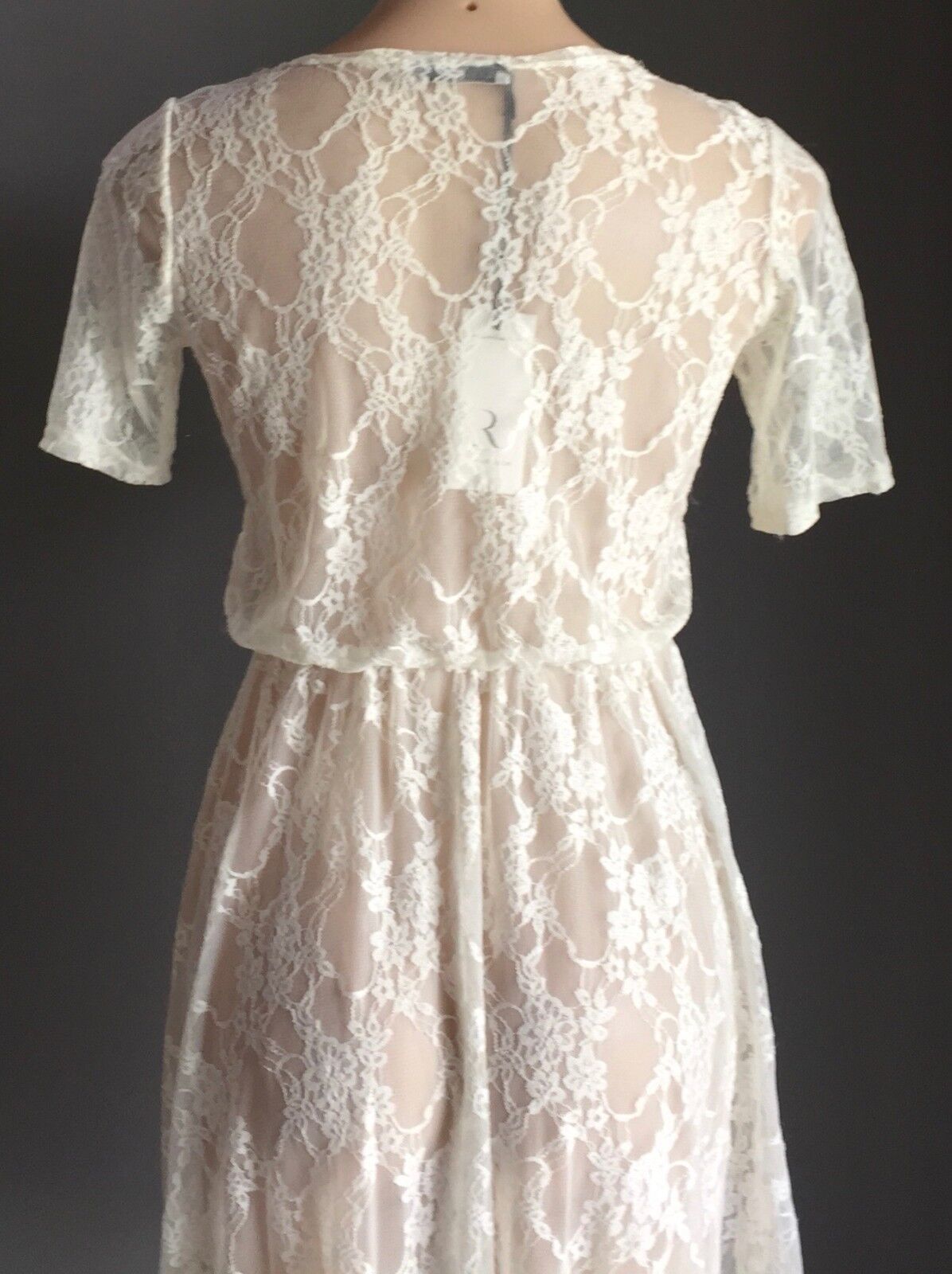 RARE LONDON Cream Lace Handkerchief Dress Dress Ladies Size 10 NEW