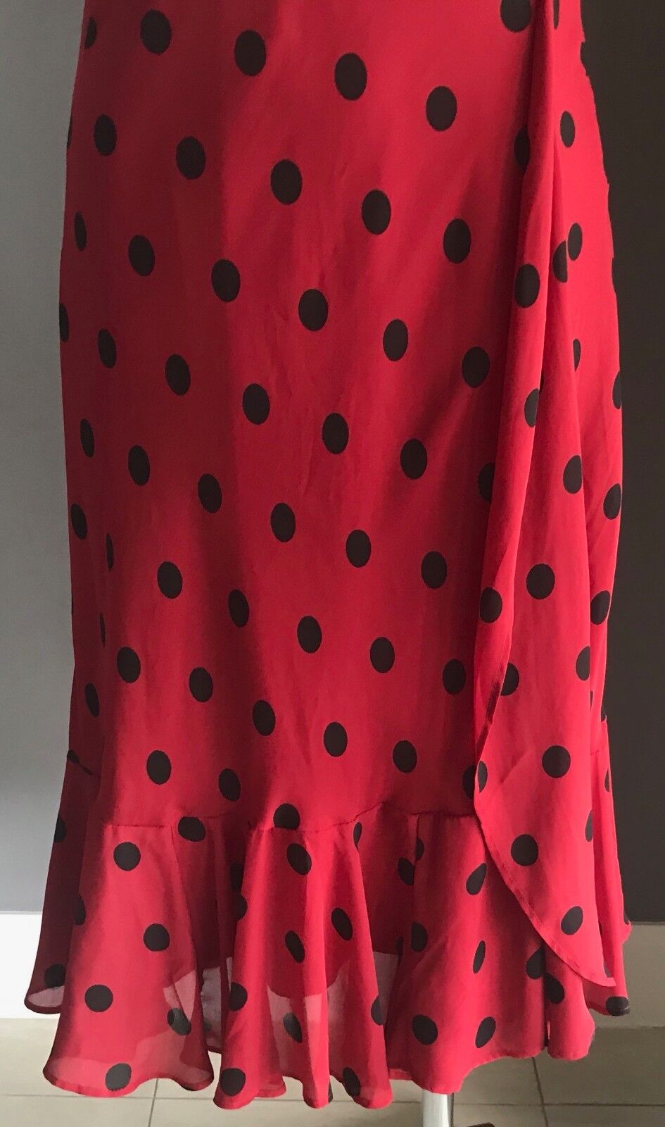 MAX SHOP Dress Red & Black Polka Dot Ruffle Hem Ladies Sheath Size 10 Gorgeous