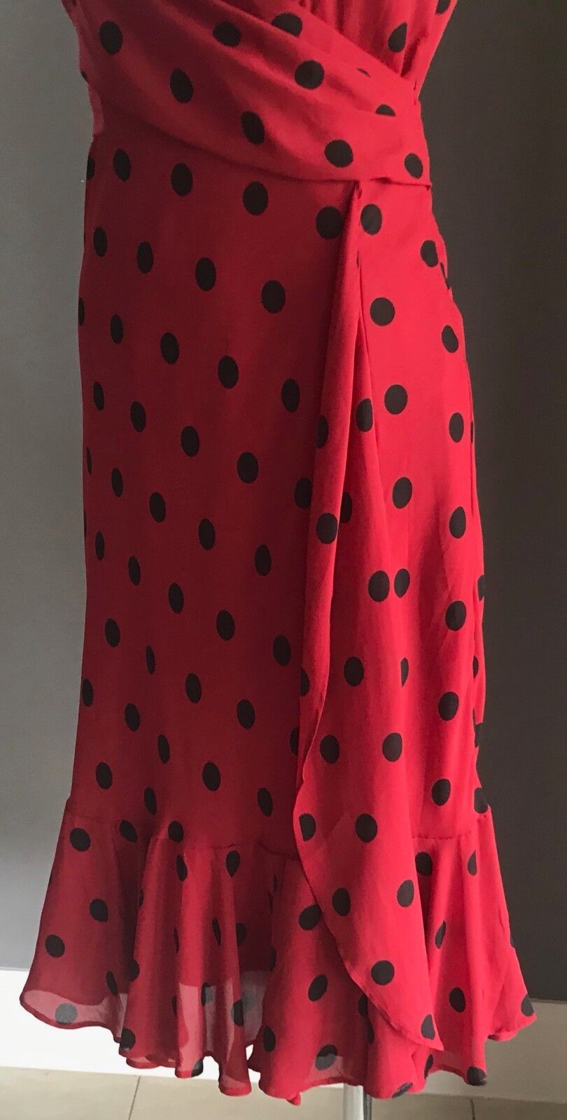 MAX SHOP Dress Red & Black Polka Dot Ruffle Hem Ladies Sheath Size 10 Gorgeous