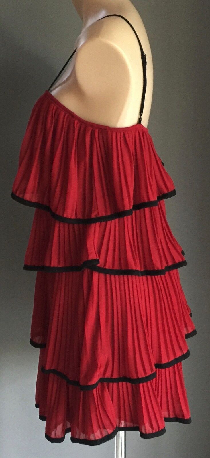 PAPRIKA Dress Mini Asymmetrical Burgundy & Black Pleated Tier Layer Size 10 NEW
